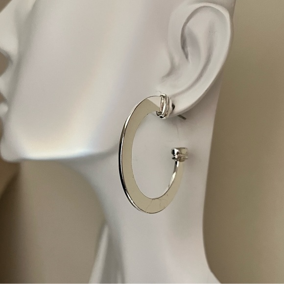 Ralph Lauren Jewelry - 🌟🌟🌟Tiffany look alike Ralph Lauren signed 925 sterling silver earring ho…